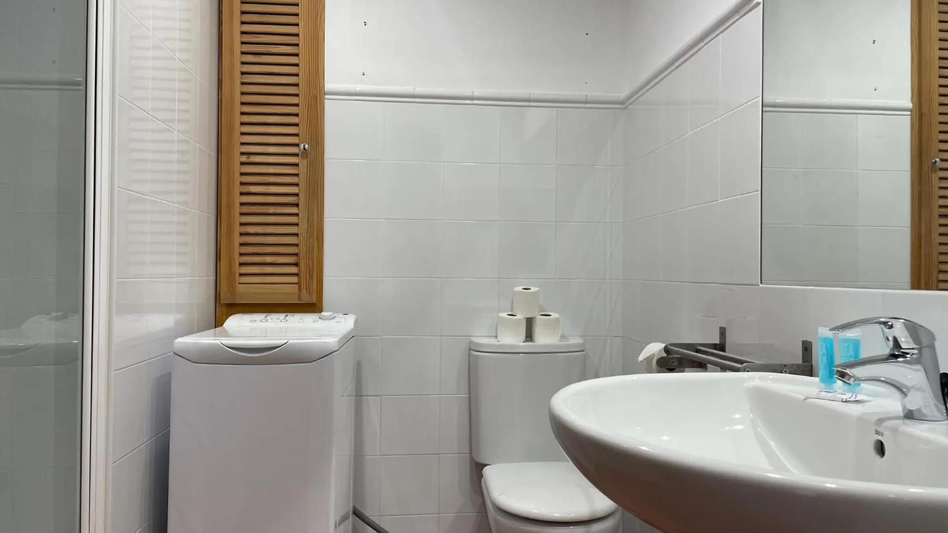 Apartamento La Roca Rental, 1 Dormitorio Con Vistas Al Mar Torremolinos 0*,  Španělsko